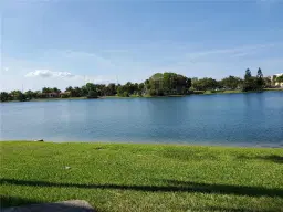 Picture of 875 NE 195 St 111, Miami, FL 33179