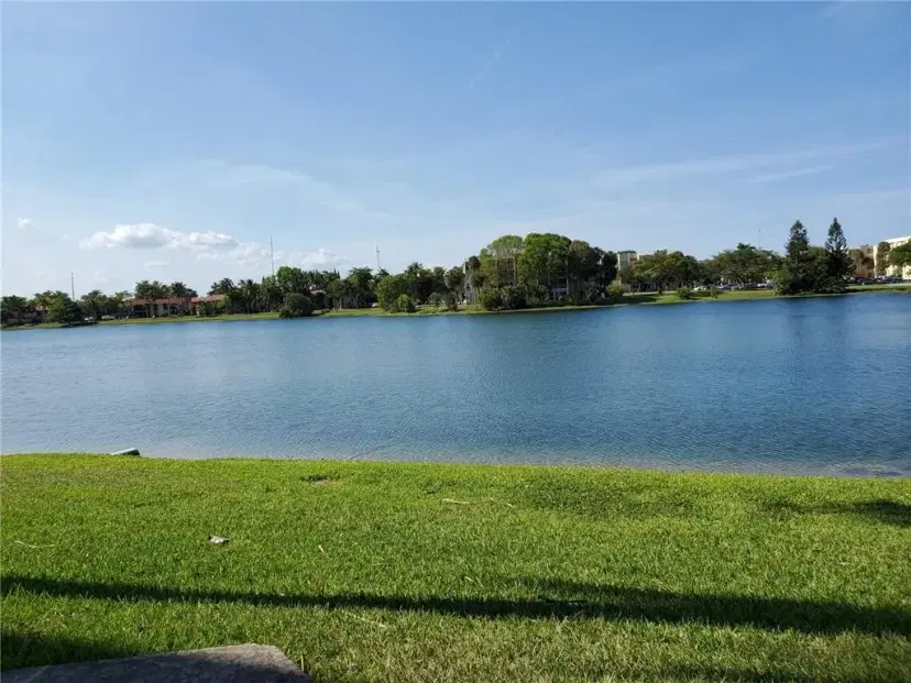 Picture of 875 NE 195 St 111, Miami FL 33179