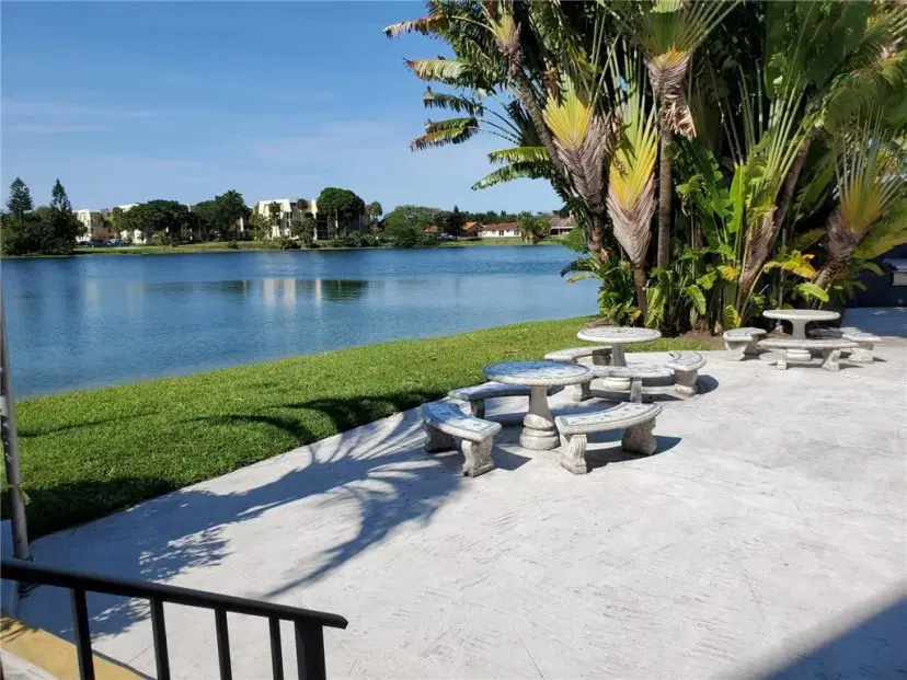 Picture of 875 NE 195 St 111, Miami FL 33179