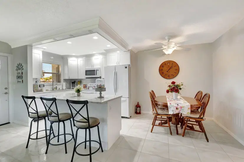 Picture of 815 Club Drive D, Delray Beach FL 33445