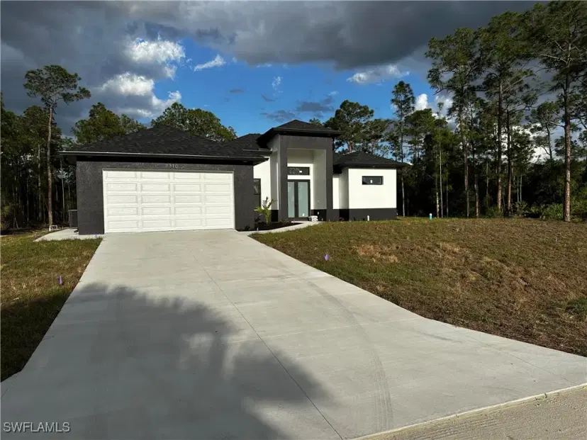 Picture of 1310 Acacia Ave, Lehigh Acres FL 33972