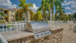 Picture of 4127 Residence Dr 403, Fort Myers, FL 33901