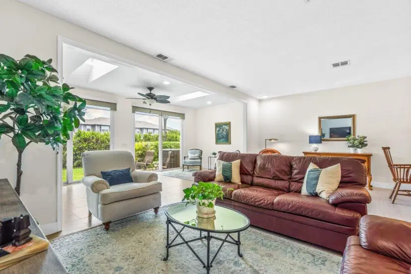Picture of 6785 Via Regina, Boca Raton FL 33433