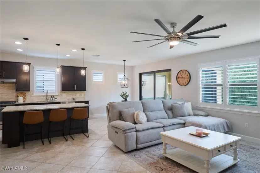 Picture of 6604 Ensor Ct, Fort Myers FL 33966
