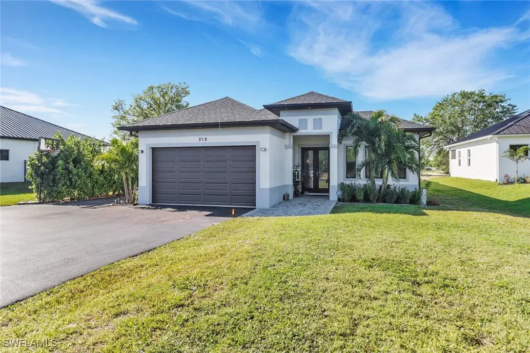 Picture of 218 22Nd Ave Ne, Naples, FL 34120