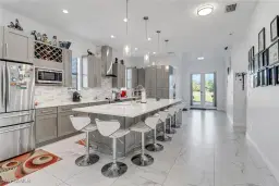 Picture of 218 22Nd Ave Ne, Naples, FL 34120