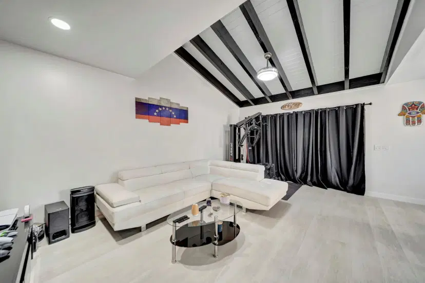 Picture of 2105 N 19Th Ave, Hollywood FL 33020