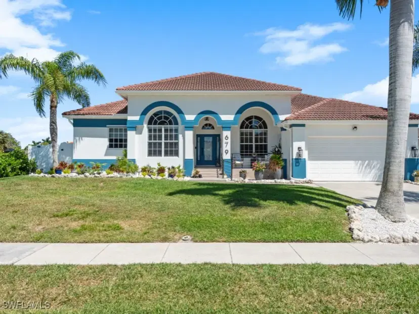 Picture of 679 Seagrape Dr, Marco Island FL 34145