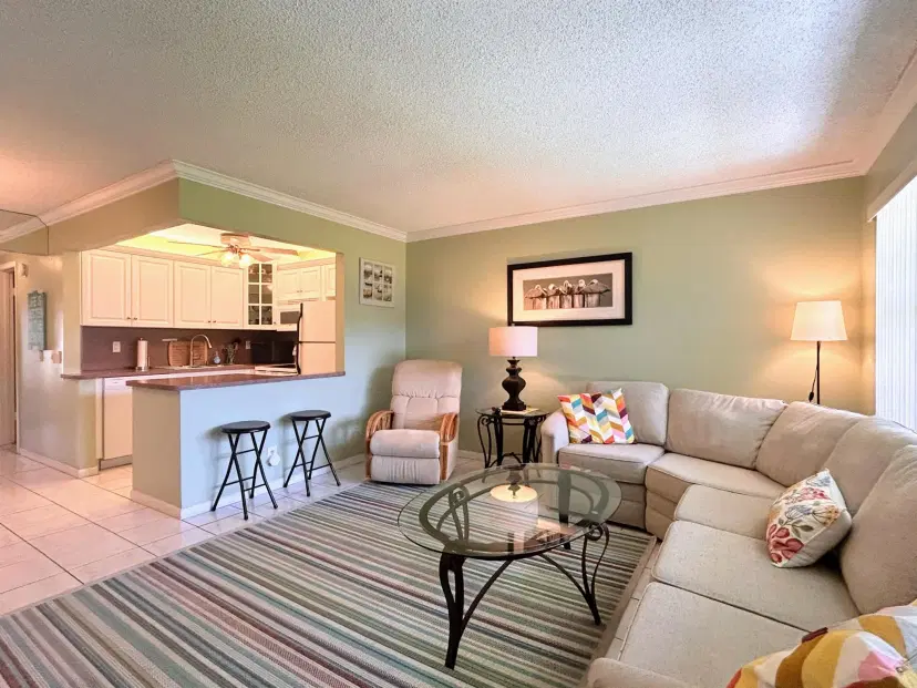 Picture of 450 Horizons 107, Boynton Beach FL 33435