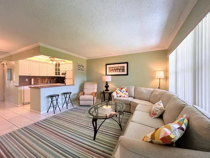 Picture of 450 Horizons 107, Boynton Beach FL 33435