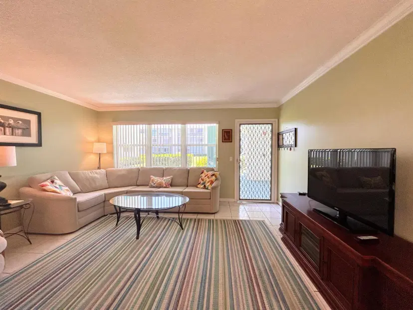 Picture of 450 Horizons 107, Boynton Beach FL 33435