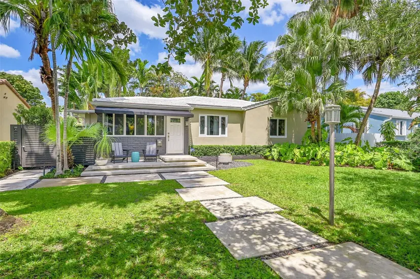 Picture of 21 Truxton Dr, Miami Springs FL 33166