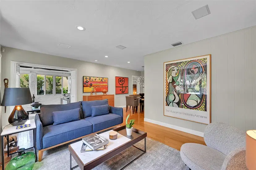 Picture of 21 Truxton Dr, Miami Springs FL 33166