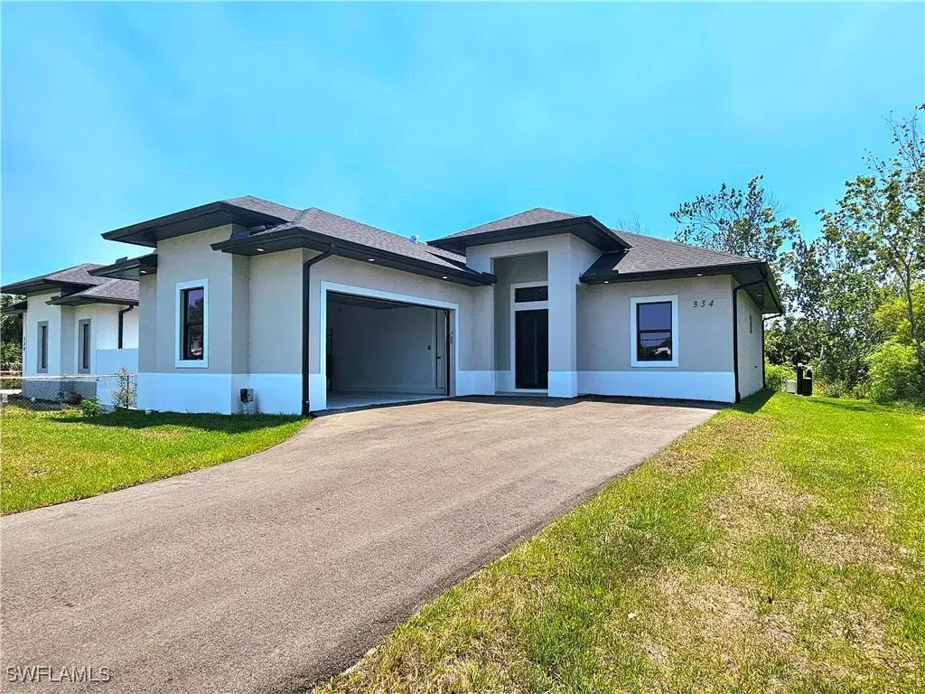Picture of 334 Shady Hollow Blvd W, Naples, FL 34120