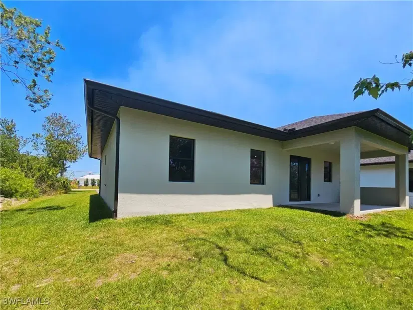 Picture of 334 Shady Hollow Blvd W, Naples FL 34120
