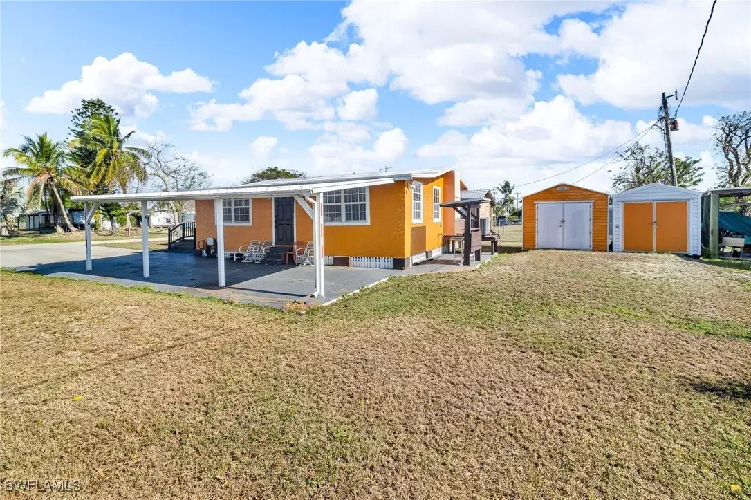 Picture of 264 Mamie St, Chokoloskee, FL 34138