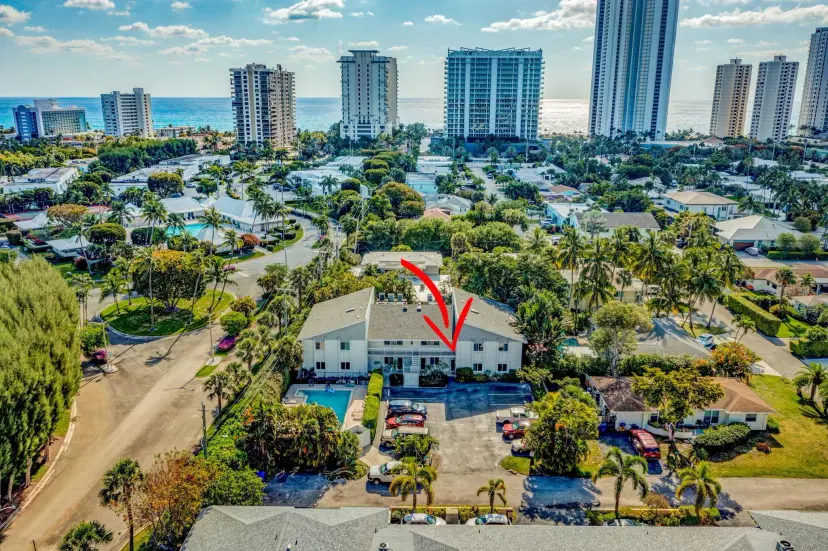 Picture of 3110 Surf Way 4, Singer Island FL 33404