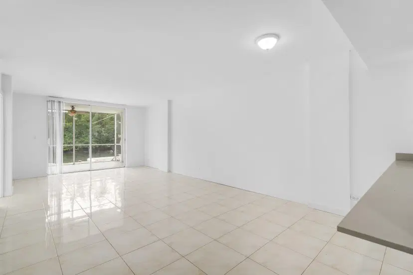 Picture of 3660 NE 166Th St 114, North Miami Beach FL 33160