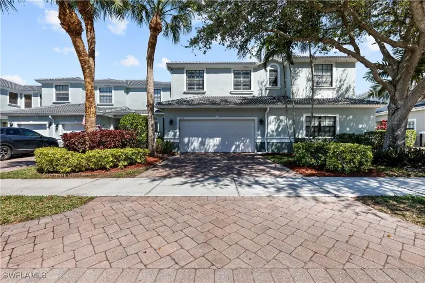 Picture of 14705 Sutherland Ave 102, Naples FL 34119