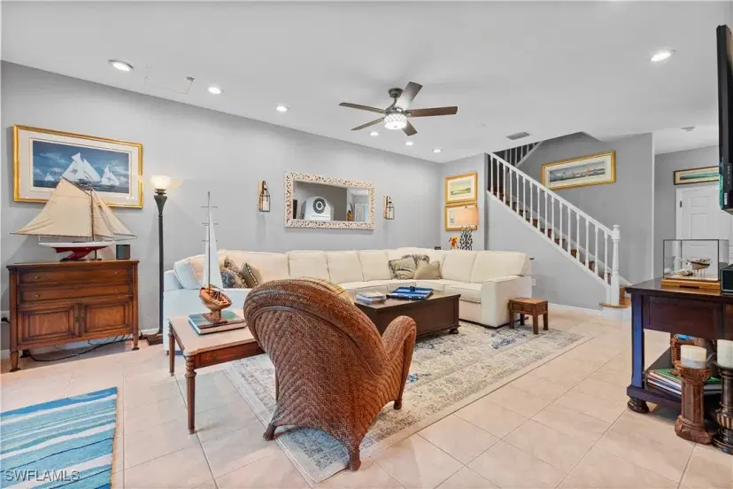 Picture of 14705 Sutherland Ave 102, Naples FL 34119