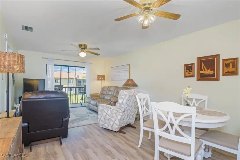 Picture of 4790 S Cleveland Ave 607, Fort Myers FL 33907