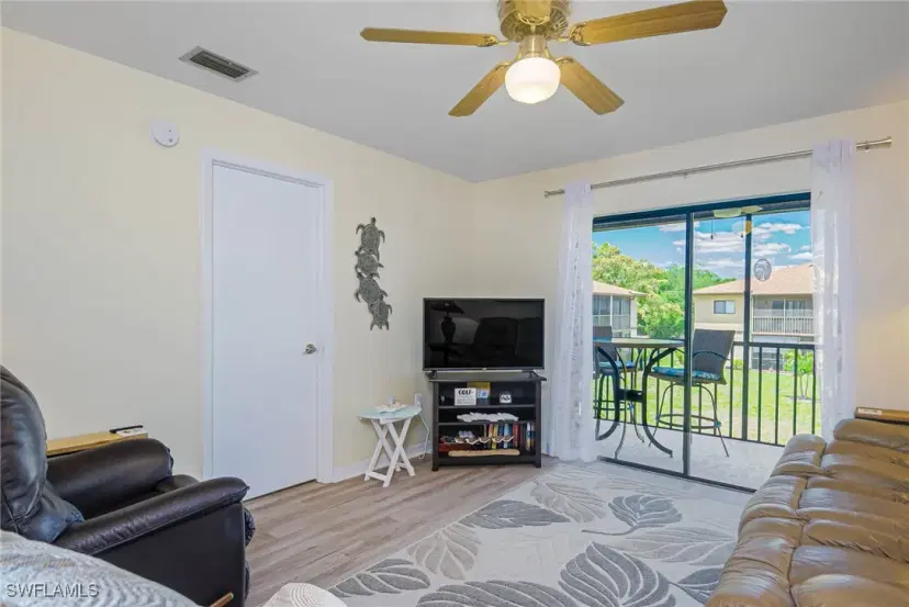 Picture of 4790 S Cleveland Ave 607, Fort Myers FL 33907