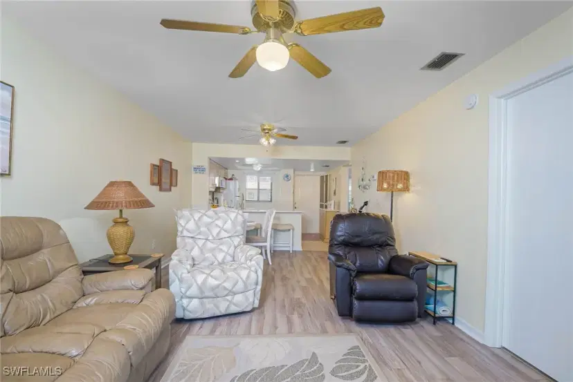 Picture of 4790 S Cleveland Ave 607, Fort Myers FL 33907