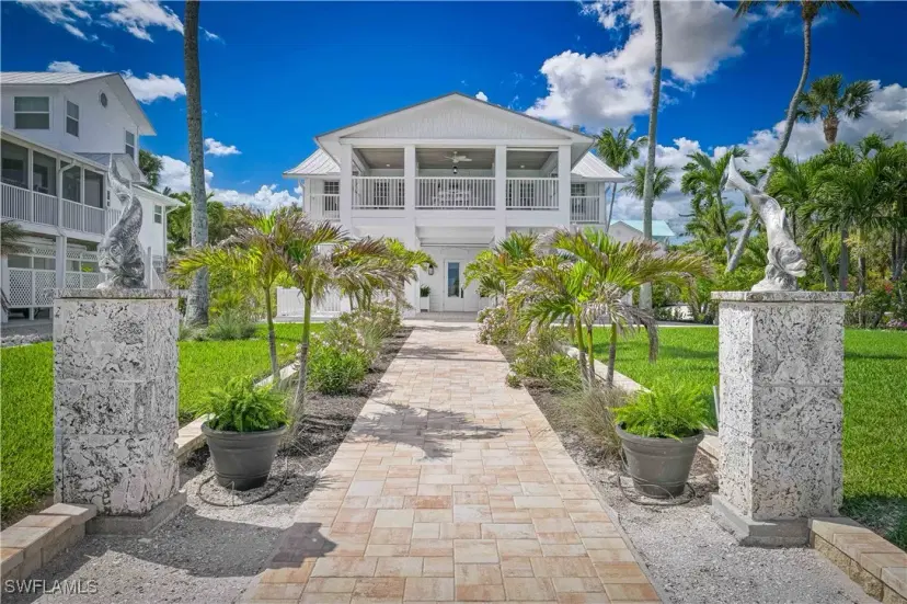 Picture of 8241 Main St, Bokeelia FL 33922