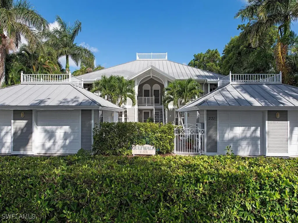 Picture of 231 2Nd Ave S 102, Naples, FL 34102