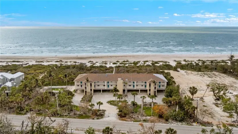 Picture of 527 E Gulf Dr 204, Sanibel FL 33957