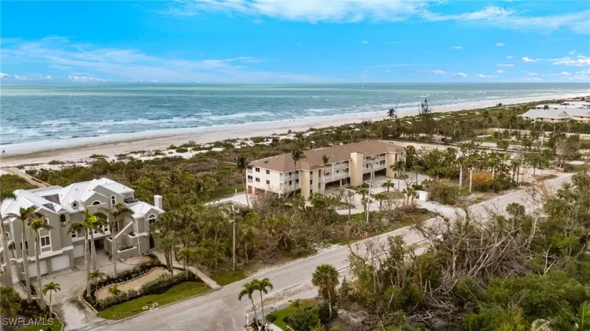 Picture of 527 E Gulf Dr 204, Sanibel FL 33957
