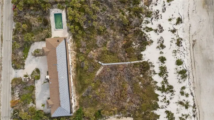 Picture of 527 E Gulf Dr 204, Sanibel FL 33957