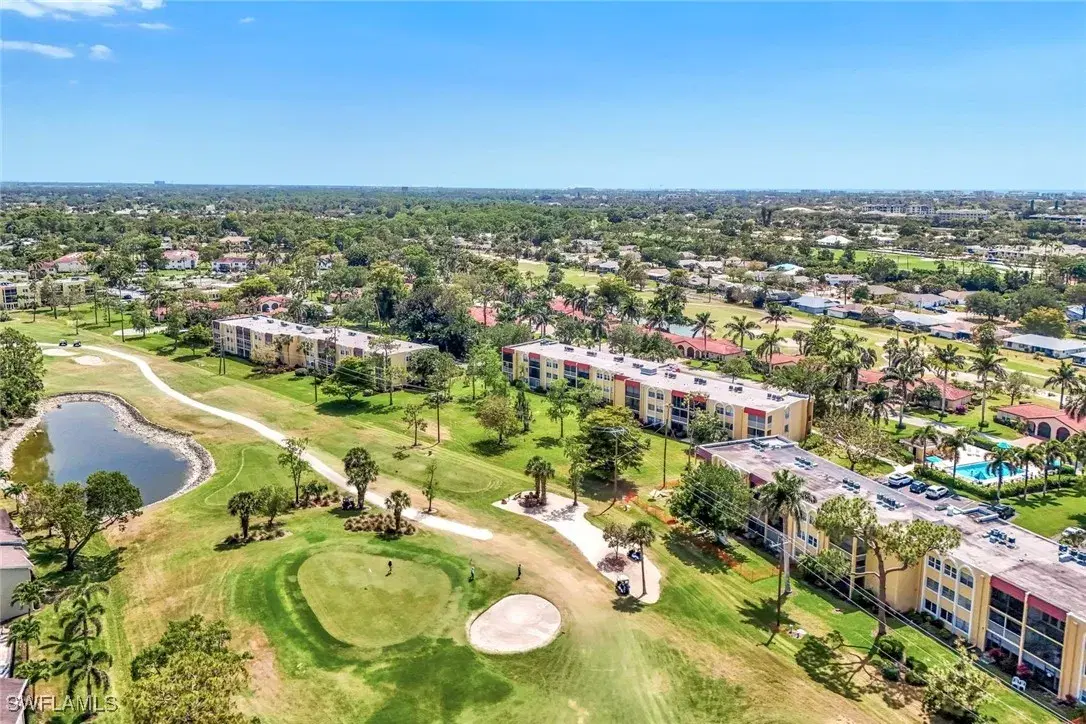Picture of 1084 Forest Lakes Dr 201, Naples, FL 34105