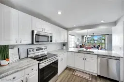 Picture of 1084 Forest Lakes Dr 201, Naples, FL 34105