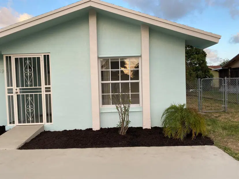 Picture of 16931 SW 100Th Place, Miami FL 33157