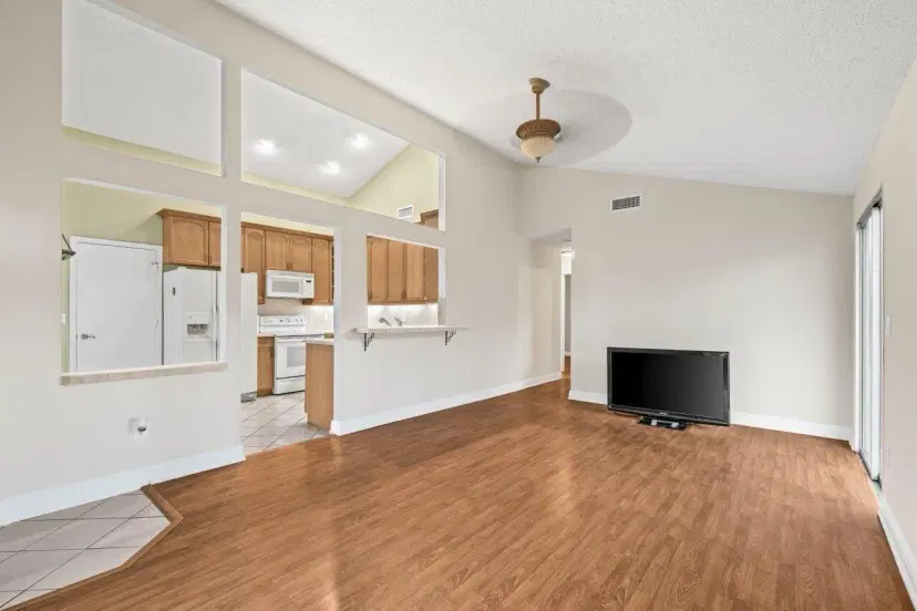 Picture of 9124 Carma Drive, Boynton Beach FL 33472