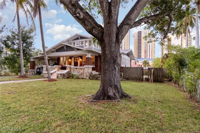Picture of 2781 Rhode Island Ave, Fort Myers FL 33916