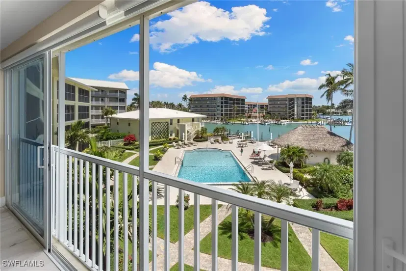 Picture of 2850 Gulf Shore Blvd N 304, Naples FL 34103