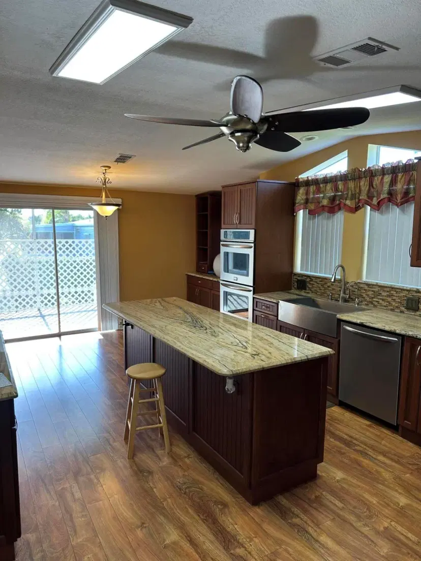 Picture of 553 Tropical Isles Circle, Fort Pierce FL 34982