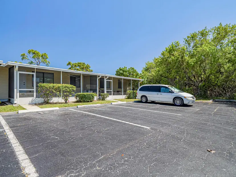 Picture of 442 7Th Place 442, Vero Beach FL 32962