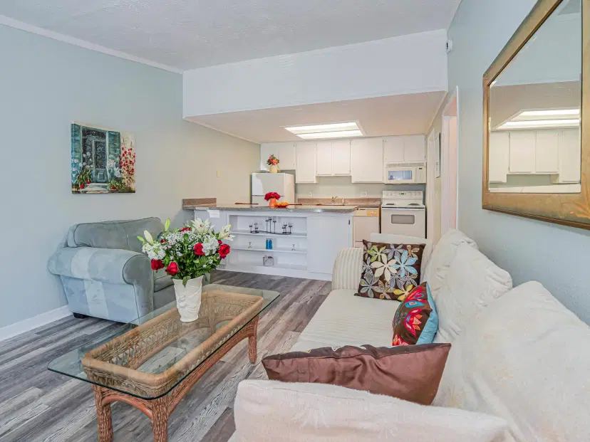 Picture of 442 7Th Place 442, Vero Beach FL 32962