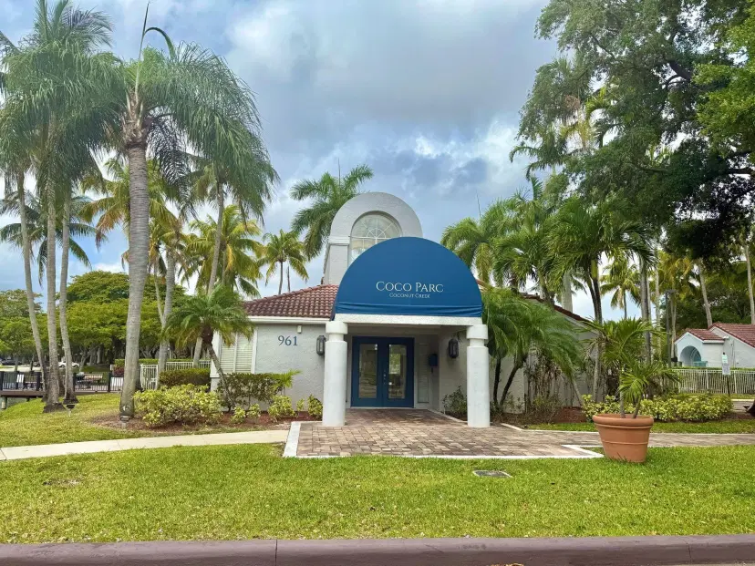 Picture of 741 Lyons Rd 17207, Coconut Creek FL 33063