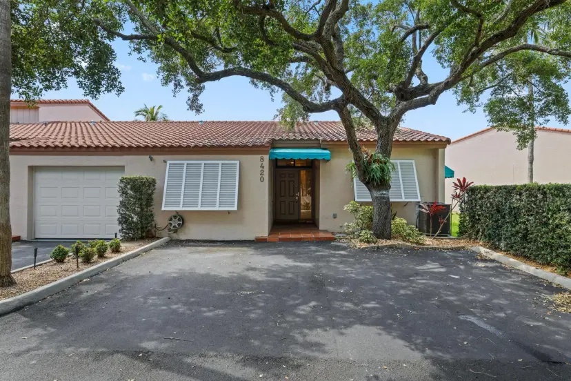 Picture of 8420 Rednock Lane, Miami Lakes FL 33016