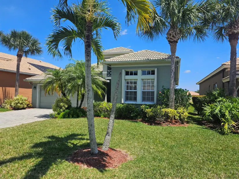 Picture of 411 NW Stratford Lane, Port St Lucie FL 34983