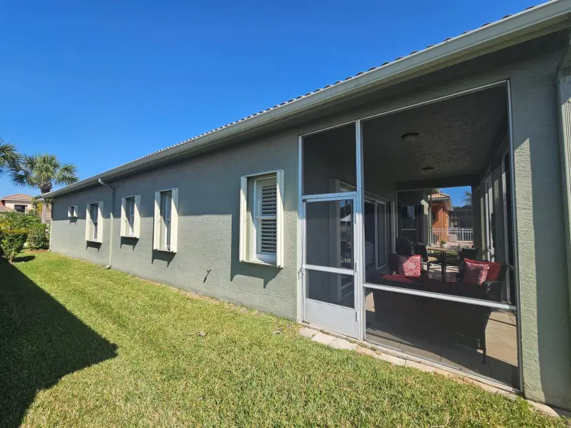 Picture of 411 NW Stratford Lane, Port St Lucie FL 34983