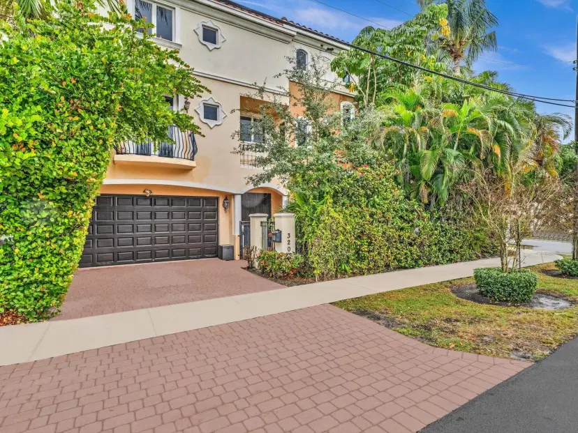 Picture of 320 NE 16Th Ave 320, Fort Lauderdale FL 33301