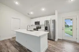 Picture of 22 NW 25Th Ter, Cape Coral, FL 33993
