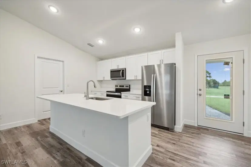 Picture of 22 NW 25Th Ter, Cape Coral FL 33993