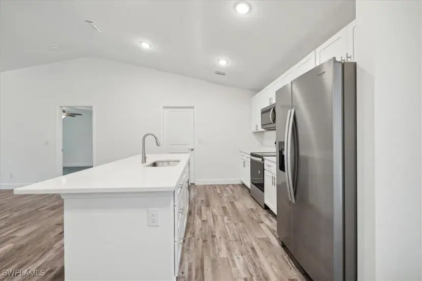 Picture of 22 NW 25Th Ter, Cape Coral FL 33993