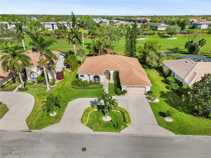 Picture of 192 Palmetto Dunes Cir, Naples FL 34113